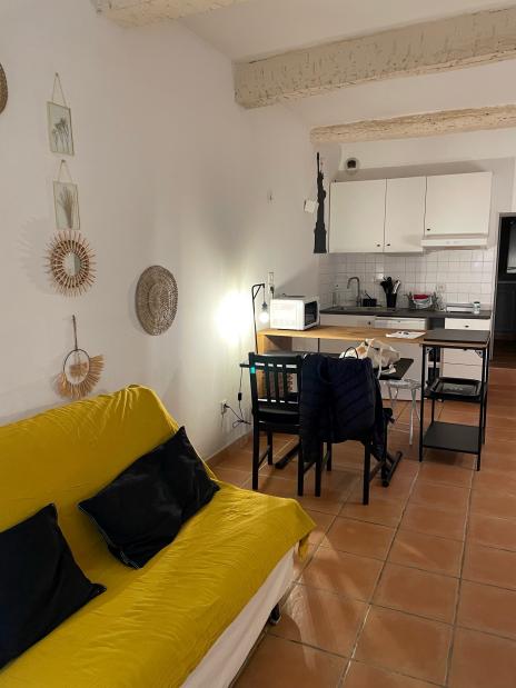 Kitchen area